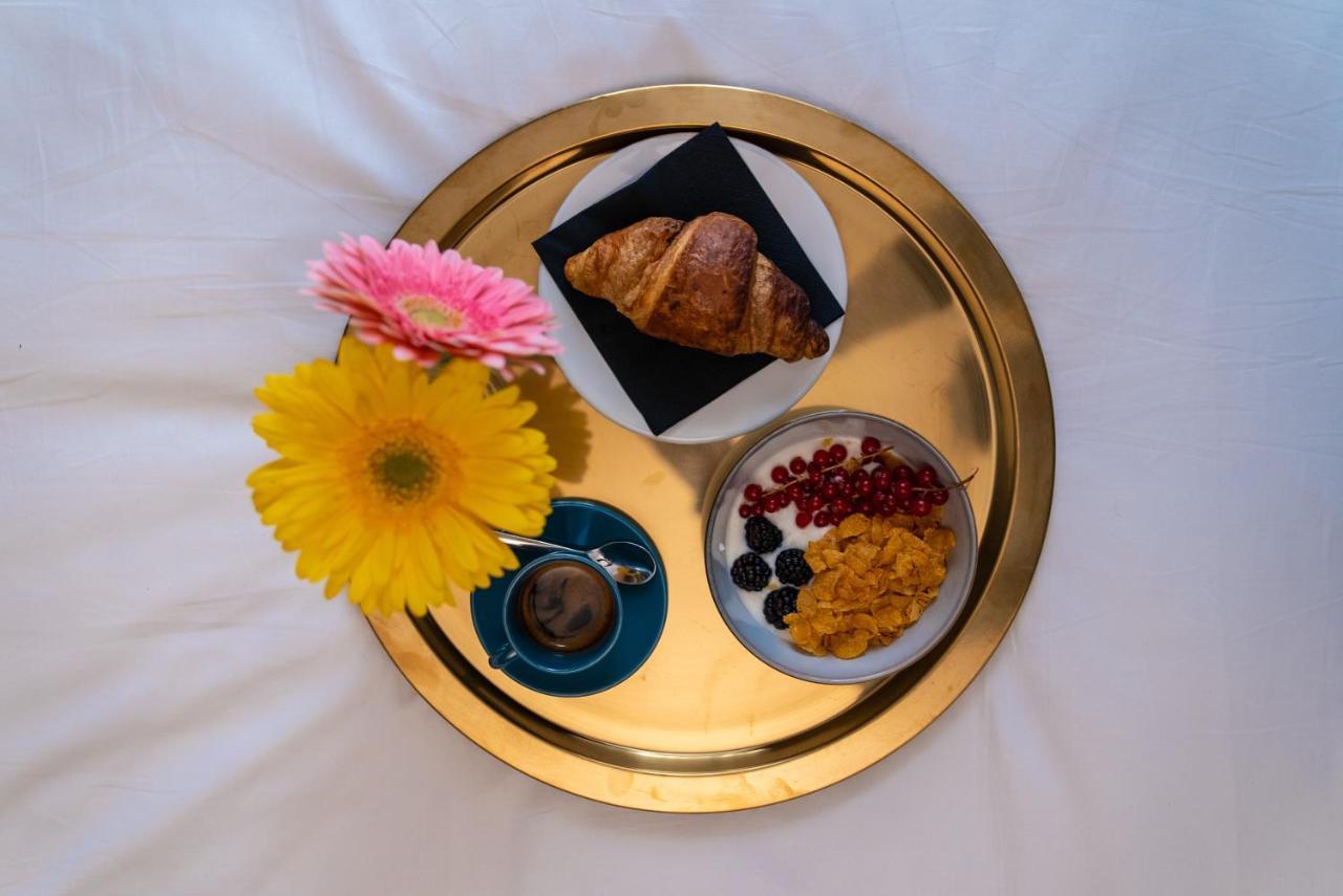 נאפולי Hart Boutique Hotel מראה חיצוני תמונה