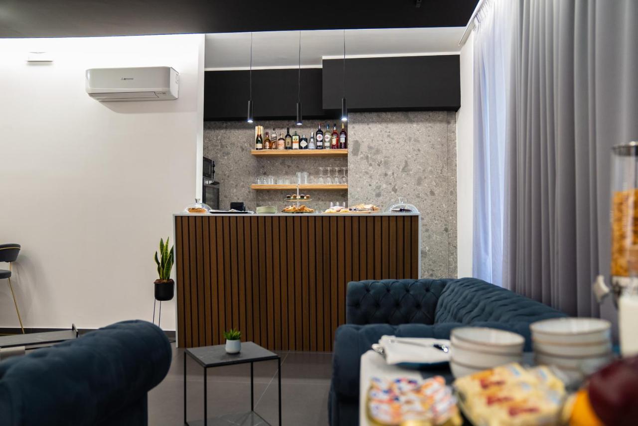 נאפולי Hart Boutique Hotel מראה חיצוני תמונה