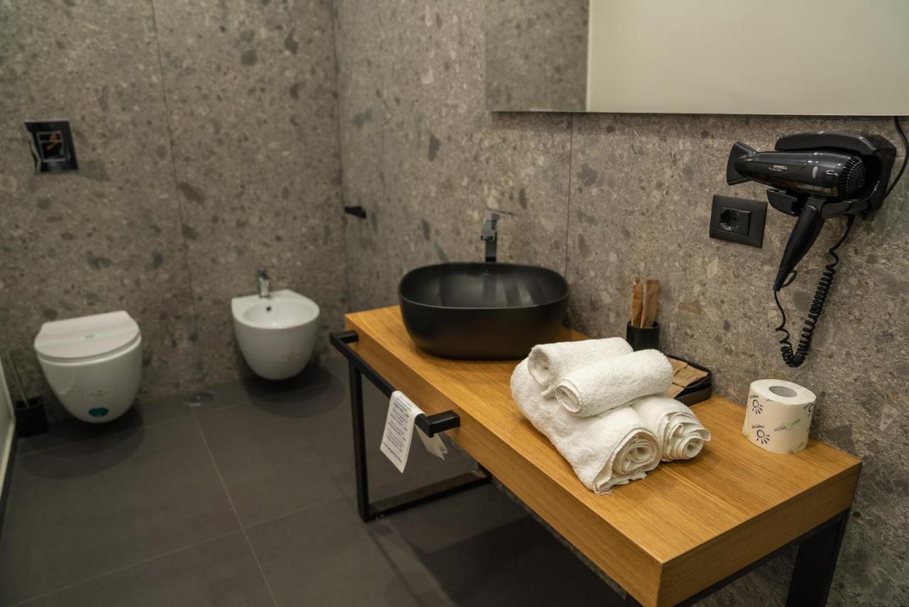 נאפולי Hart Boutique Hotel מראה חיצוני תמונה